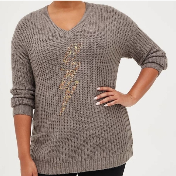 torrid Sweaters - 🎉HP🎉 Torrid Lightning Bolt Sweater